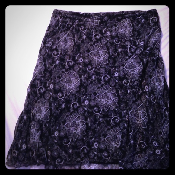 Silk skirt - Picture 1 of 1