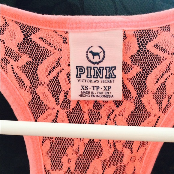 SOLD!!!🚫🚫🚫🎉️PRICE REDUCED!!  BOYFRIEND TANK! - Picture 2 of 3