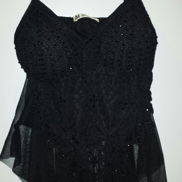 Clothes - Picture 2 of 3