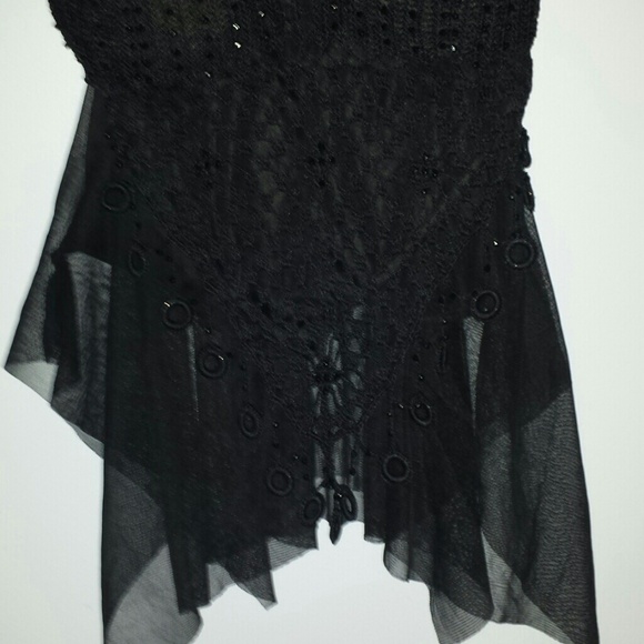 Clothes - Picture 3 of 3