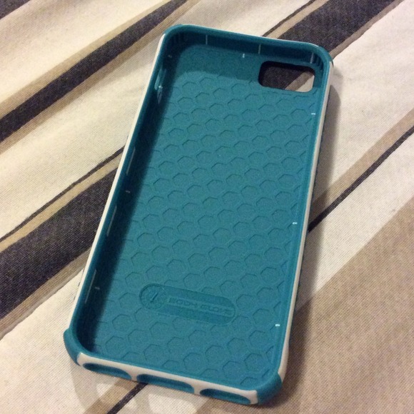 Teal and White iPhone 5/5s case - Picture 2 of 2
