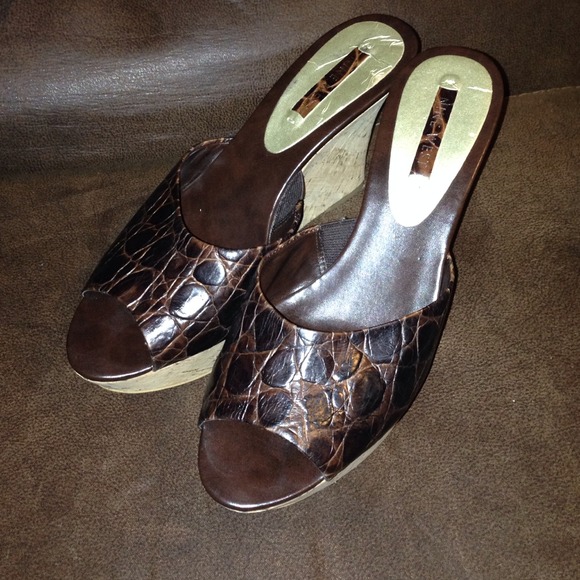 Nine West Wedge Heel Shoe