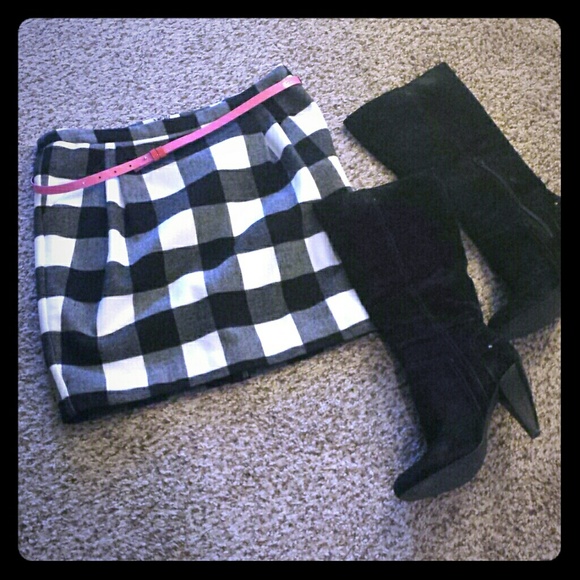 Plaid skirt