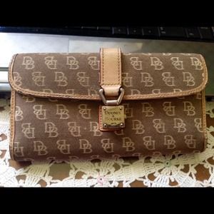 Designer used Dooney Wallet