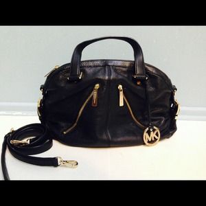 Michael kors satchel