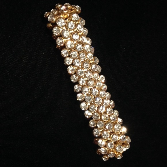 Gold rhinestone bracelet