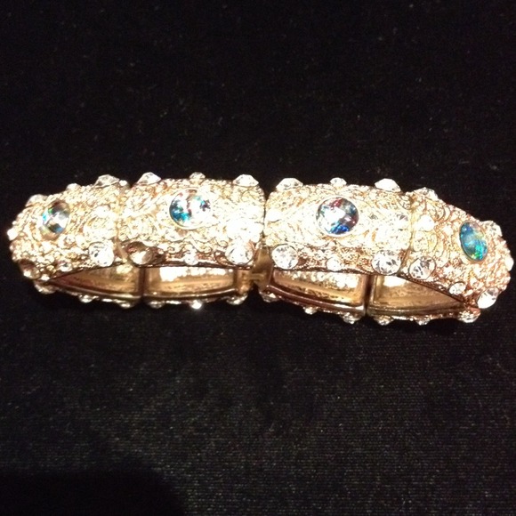 Reduced ....Gold multicolored stone bracelet
