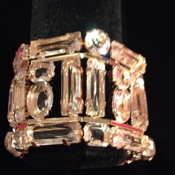 Champagne bling bracelet