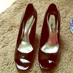 Reserved: momma bunch Black patten pumps
