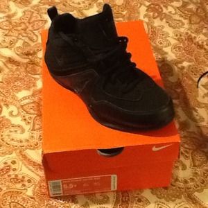 All Black Nike flight above BGP
