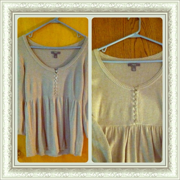 Woman's Lightweight Babydoll Sweater