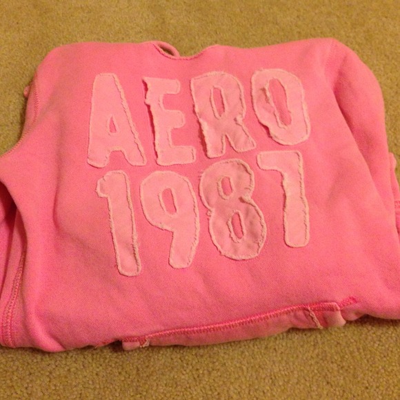Pink aero hoodie !