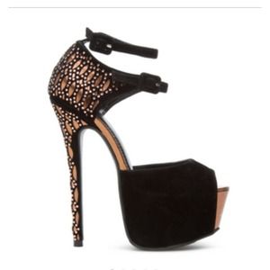 Black Velvet and Gold