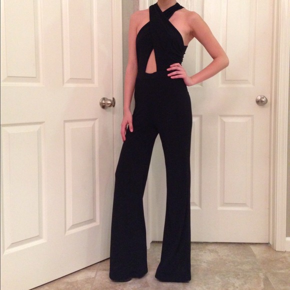 ❌SOLD❌NWT Black Jumpsuit