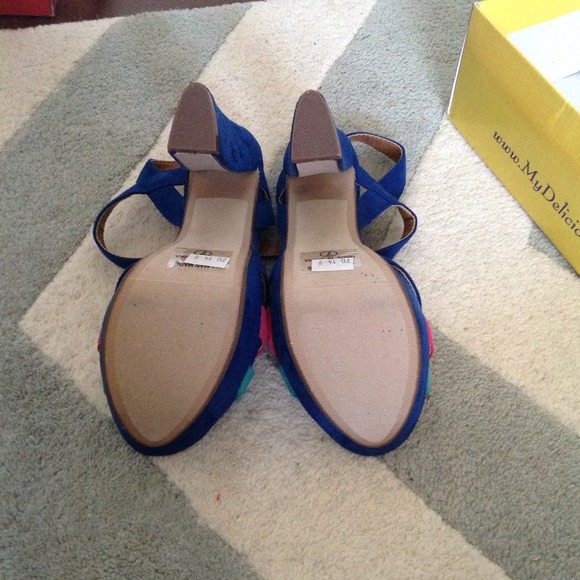 Brand new Colored platforms - Picture 4 of 4