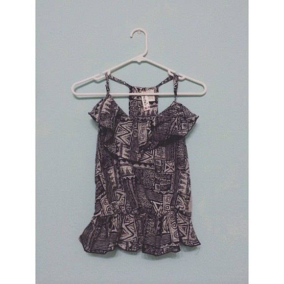 ruffled top