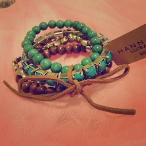Bracelet