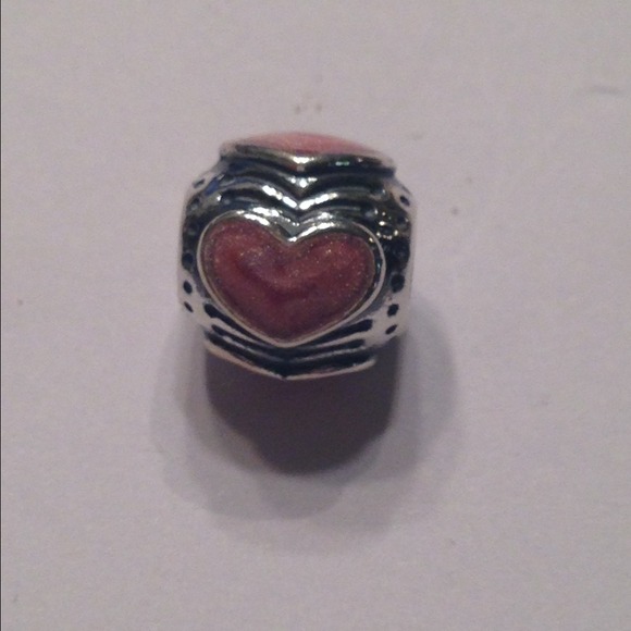 Until Mon - Pandora Heart Charm