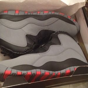 💢reduced💢Brand new retro jordan 10's size 3y
