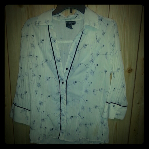 Long sleeve button up over shirt