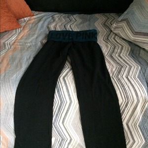 VS bootleg yoga pants
