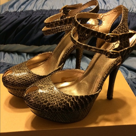 Heels by Qupid