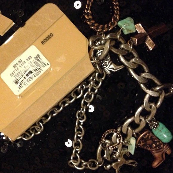 Chain - Picture 2 of 2