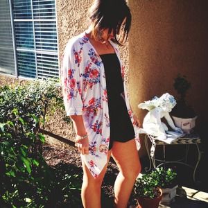Floral kimono