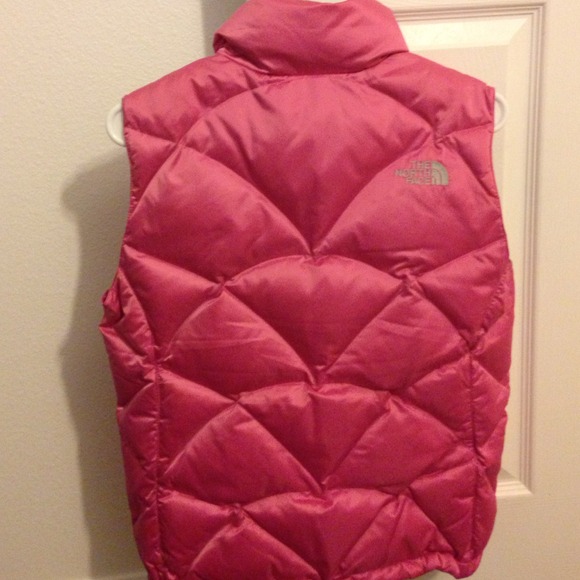 The North Face Jackets & Coats - North Face vest! π The North Face Jackets & Coats - North Face vest! π