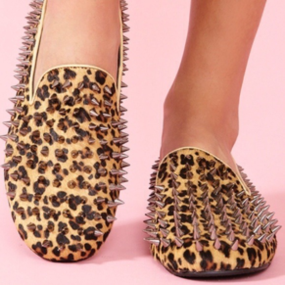 UNIF hellraiser leopard