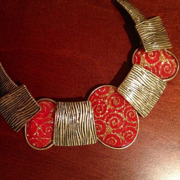 NEW Bronze & Red Abstract Swirl Necklace - Picture 3 of 4