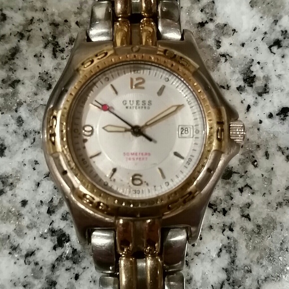 Reduced price ! Guess waterpro watch