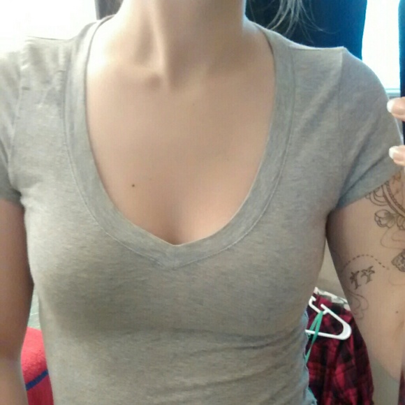 **SOLD**Casual Gray Vneck T-shirt