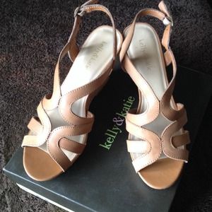 Kelly & Katie wedge sandals, size 8.