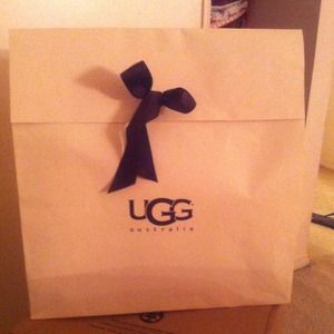 UGG Australia Grey Bailey Button
