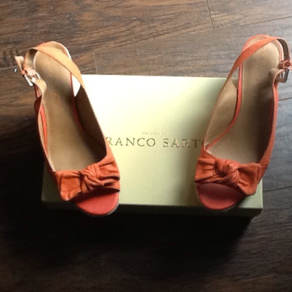 Orange open toe wedge