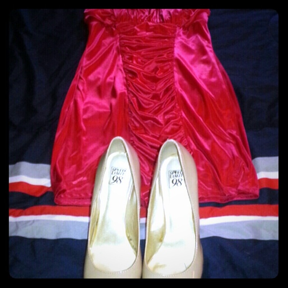 red silk dress - Picture 1 of 1