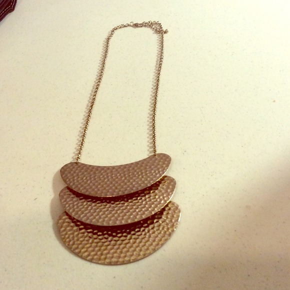 Gold hammered necklace