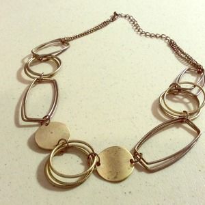 Geometric gold necklace