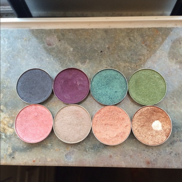 SOLD!!MAC Eyeshadows! All 8 for $50 or $7.00 each! - Picture 1 of 4