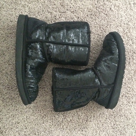 boots - Picture 3 of 3