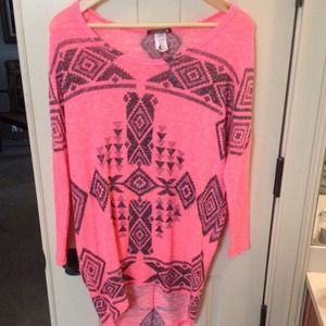 🎉 HP🎉Hot Pink Aztec long sweater