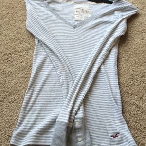 Hollister striped vneck