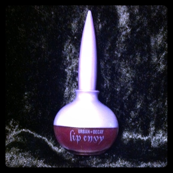Urban Decay Other - Urban Decay lip stain