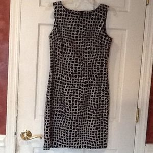 Black and white geometric dress.