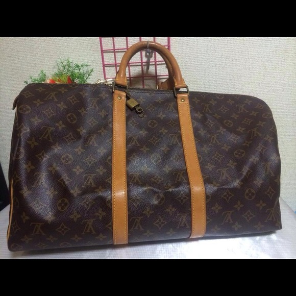 Sold on the other site Louis Vuitton Keppall 50