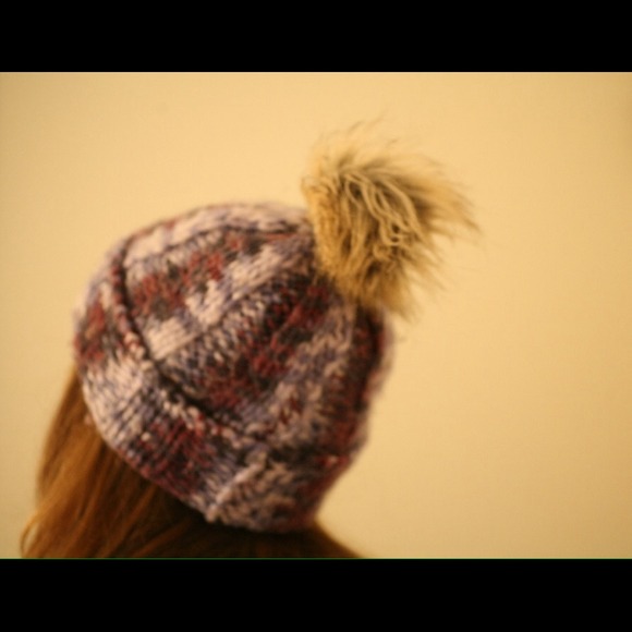 Lululemon purple knit beanie