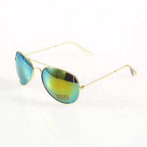 green aviator sun glasses