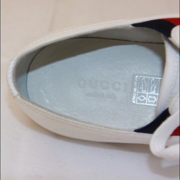 SOLD!!!!  Gucci sneakers Sold - Picture 3 of 4