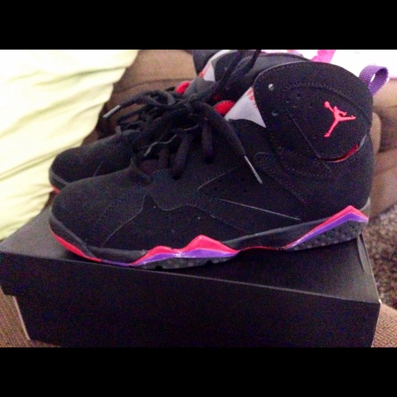 🔴SOLD 🔴 Jordan 7s 3y